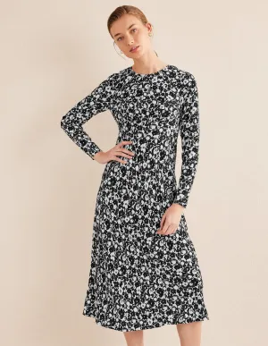 Crew Neck Midi Tea Dress-Black, Bloom Silhouette