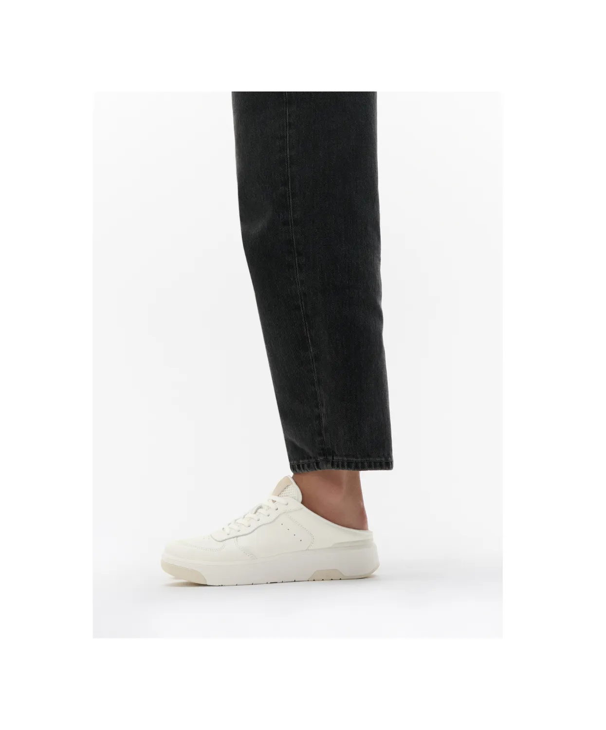 FitFlop Rally Evo Leather Sneaker Mule Urban White