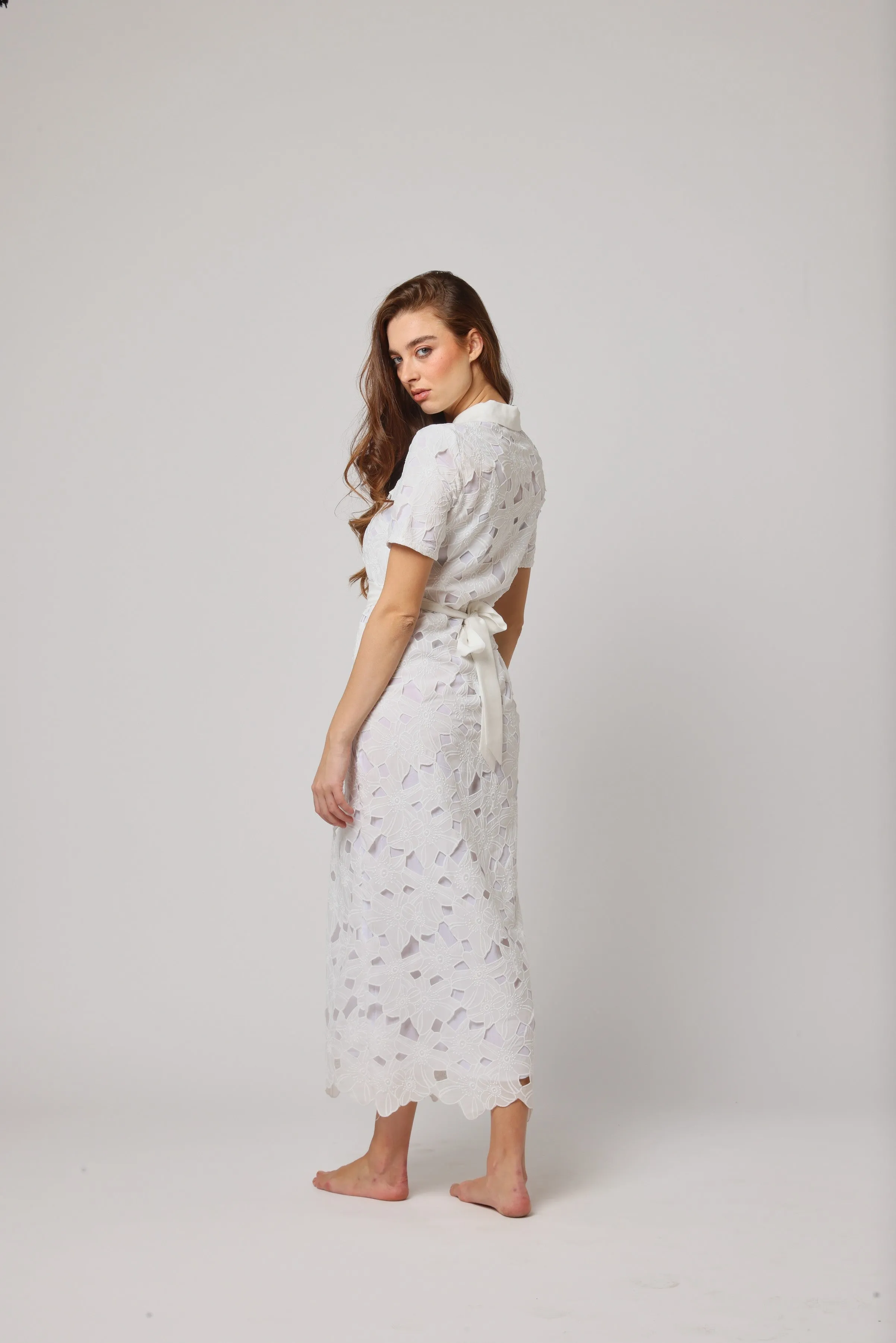 Gul  A Bloom of Timeless Elegance