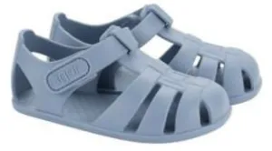 Igor Boy's and Girl's Nemo Solid Sandals, Oceano