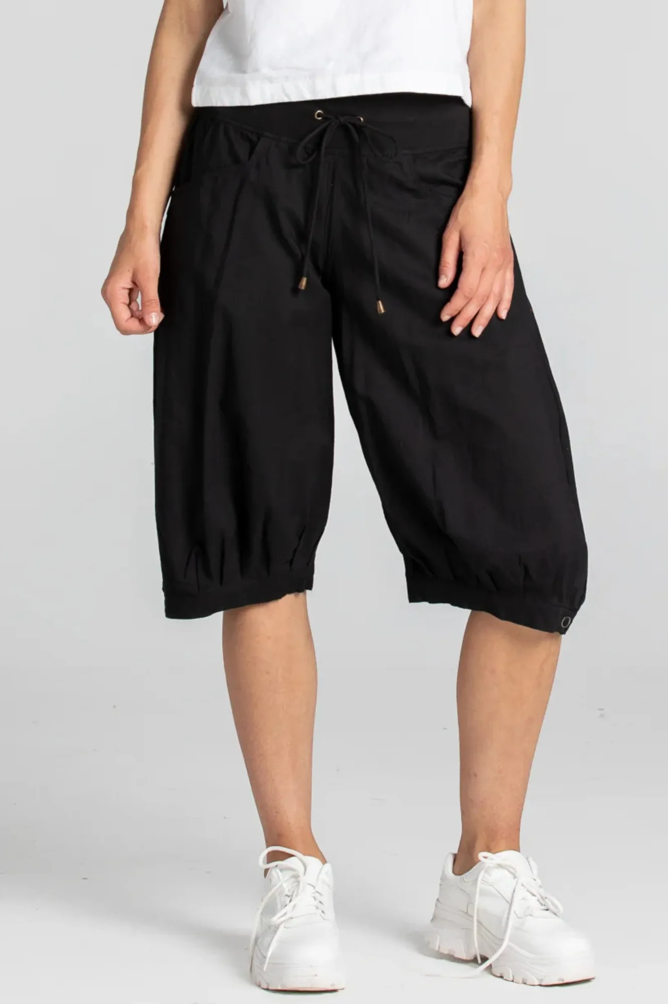 Jada Shorts - Black