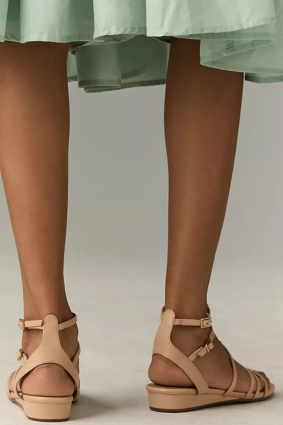 Luxurious Leather Beige Sandal