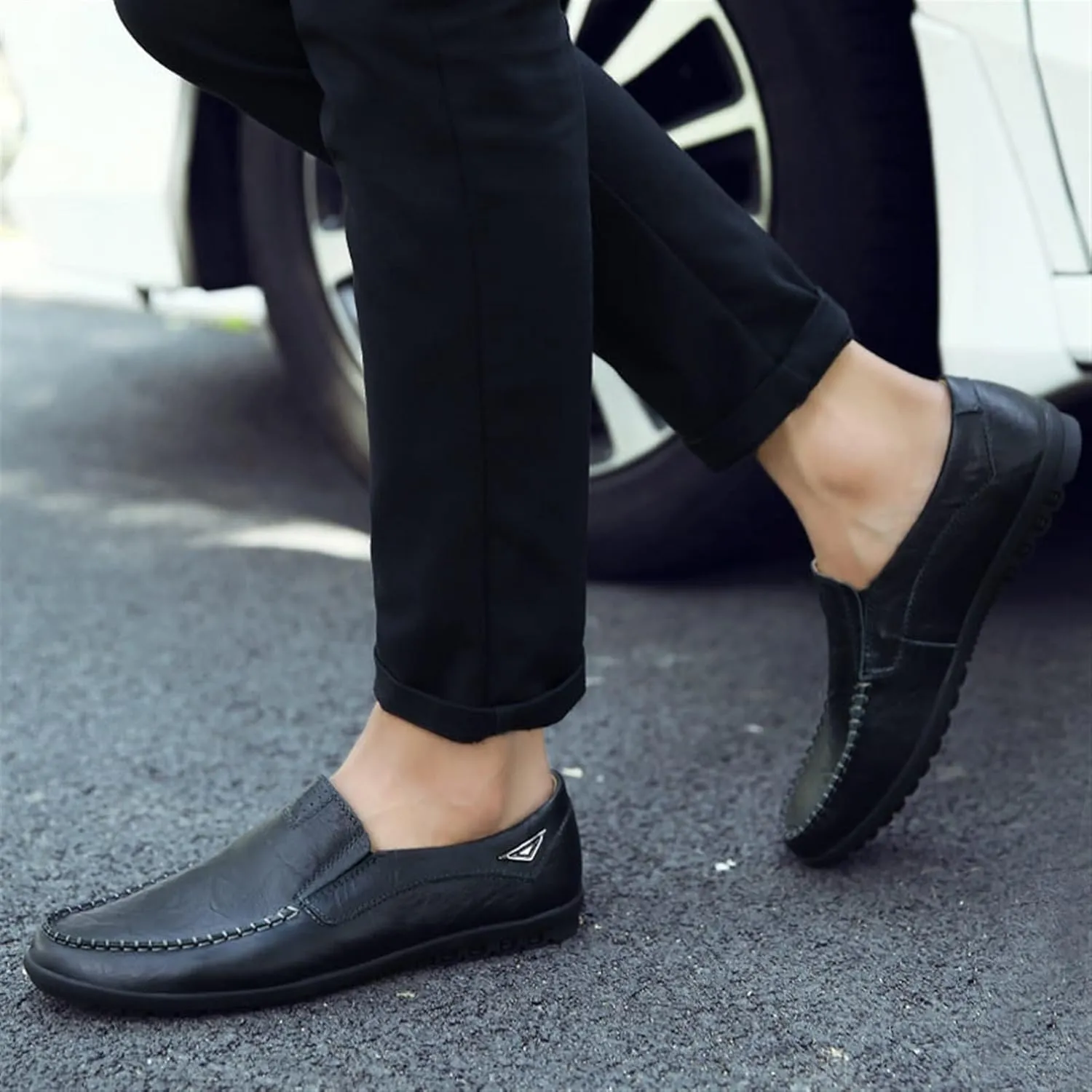 Men's Loafers ?C Genuine Leather Slip-Ons with Breathable, Lightweight Design, Flexible Fit, Comfortable Round Toe, Classic for Parties