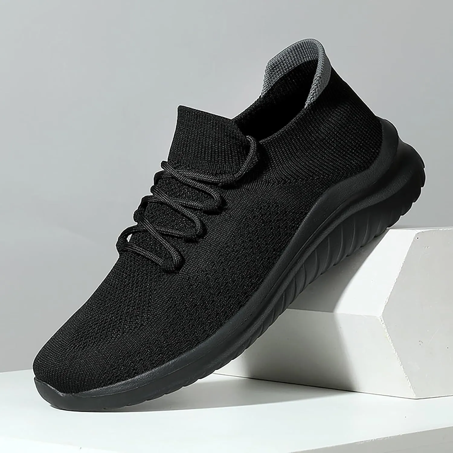 Men's Walking Sneakers Running Shoes Ultra Lightweight Breathable Non Slip Athletic Fashion Sneakers Mesh Workout Casual Sports Shoes