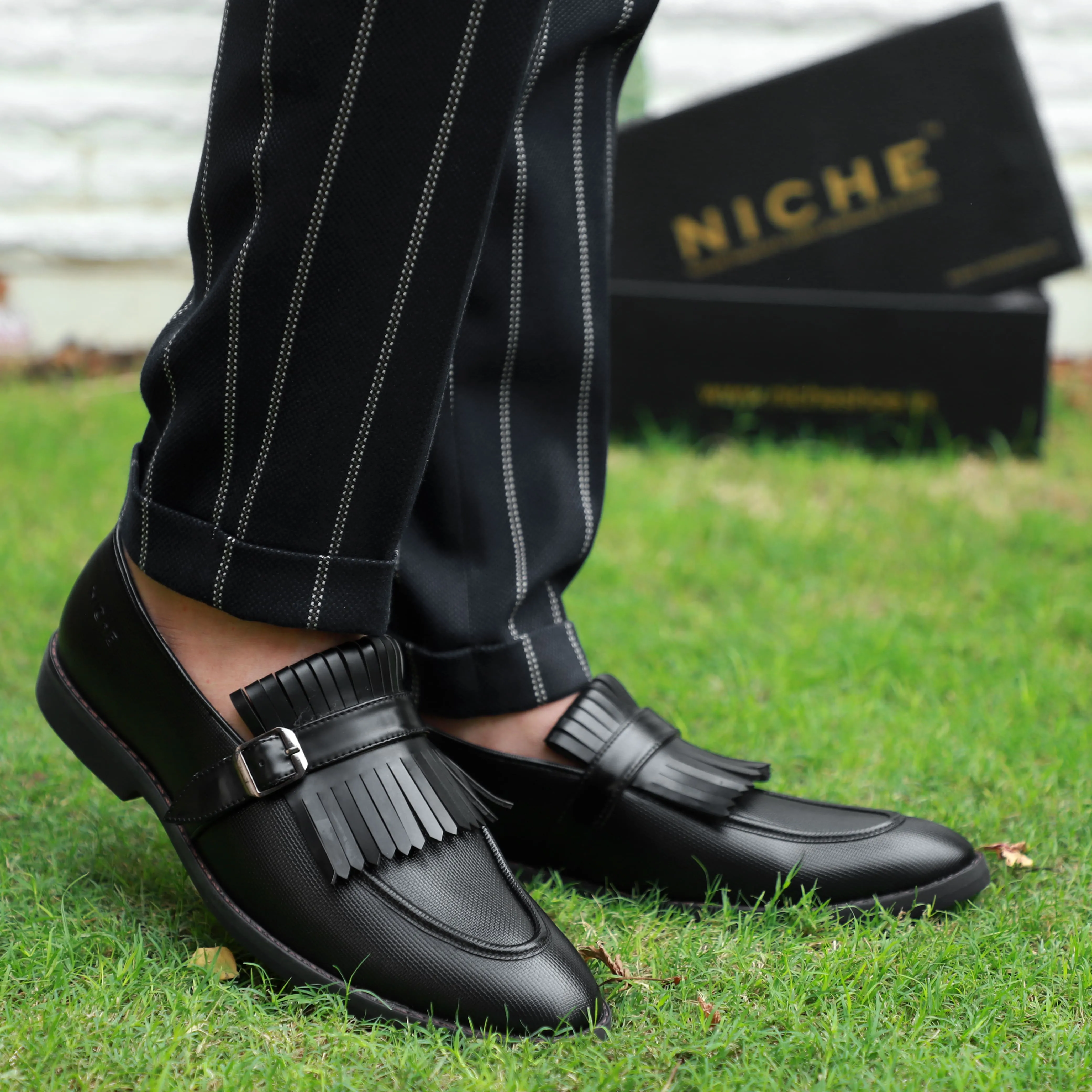 NICHE Black Braided Posh Flamingo Loafer