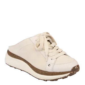 OTBT - SWIFTSTEP in BONE Backless Sneakers