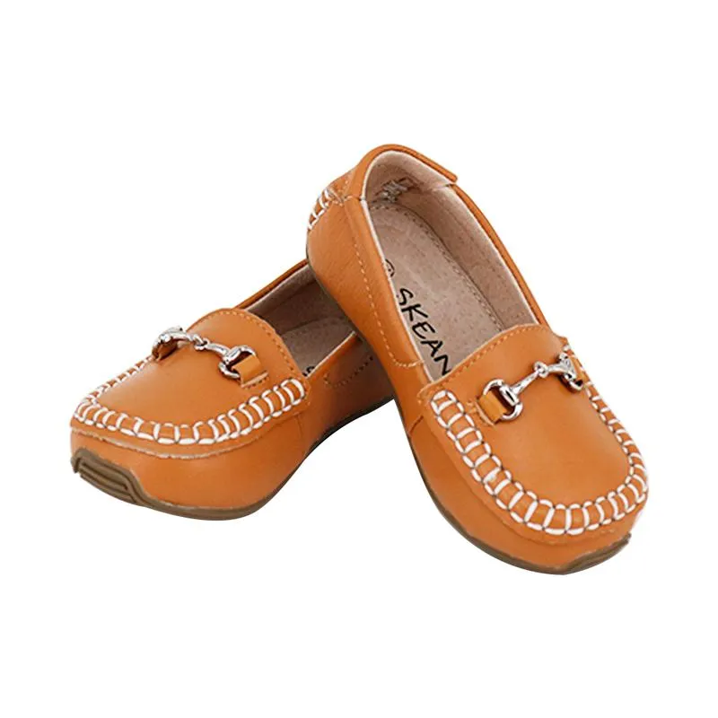 SKEANIE Classic Leather Loafer - Tan - EU23