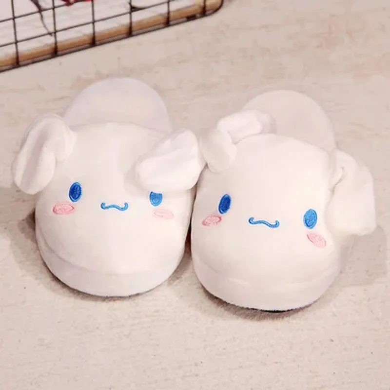 Slippers with movable ears