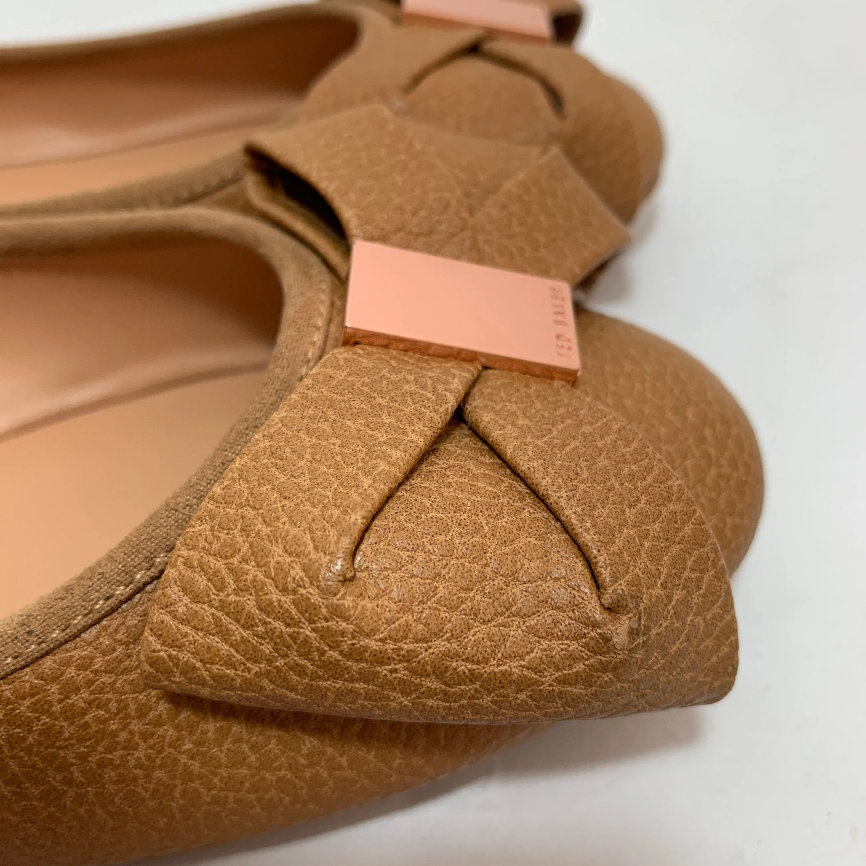 Ted Baker Tan Leather Bow Ballets Flats | Gently Used |