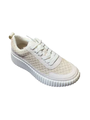 Walk Along - White & Cream