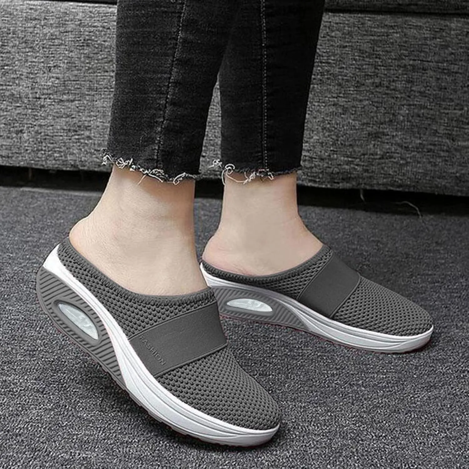 Womens Summer Breathable Mesh Slippers Lightweight Slip On Clog with Arch Support Soft Cushion Nursing Shoes